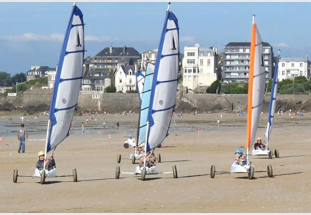 Bed & Breakfast Studio 3 Mn De La Plage Terrasse Velos Proche De La Ville Fortifiee Saint-Malo